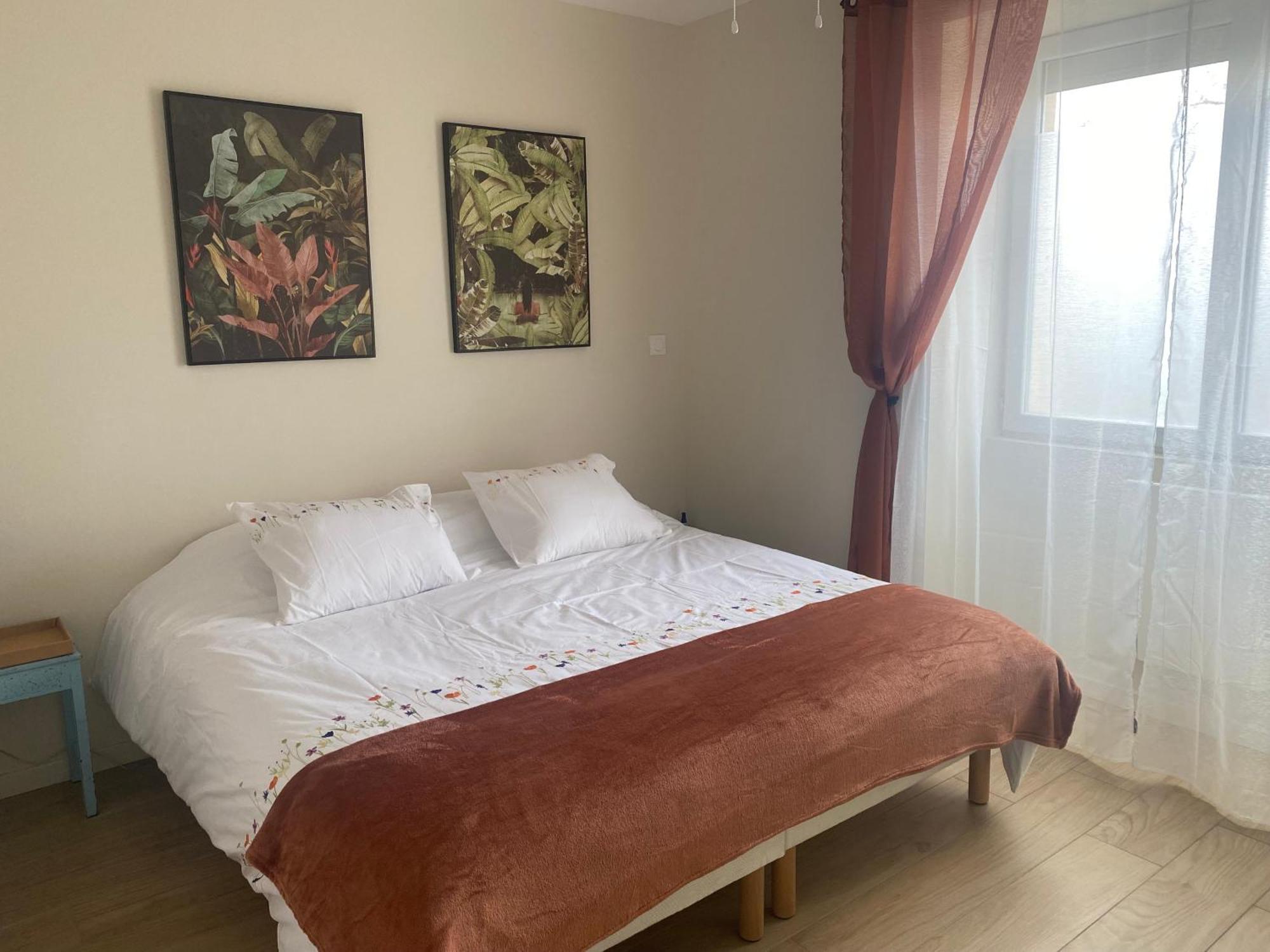 Appartement T2 Spacieux Et Equipe Mions Exterior photo